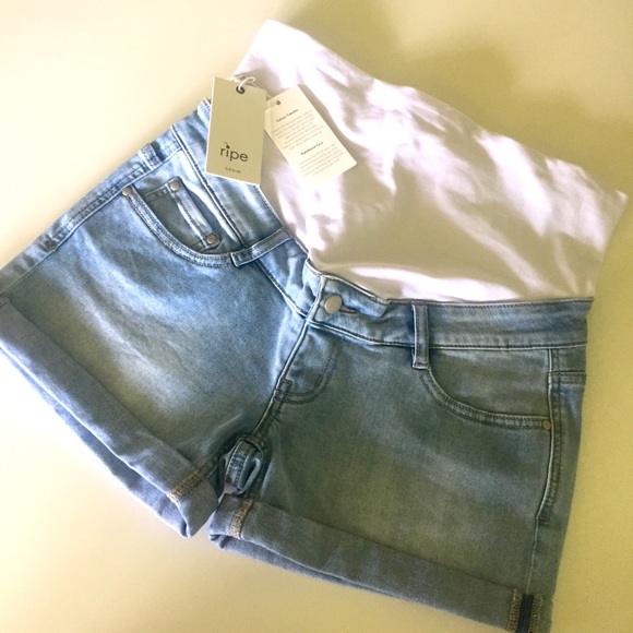 NWT RIPE womens S maternity denim shorts light wash over tummy waistband stretch - Picture 3 of 16